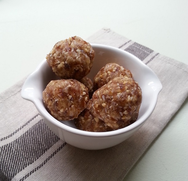 Cashew Coconut Power Bites