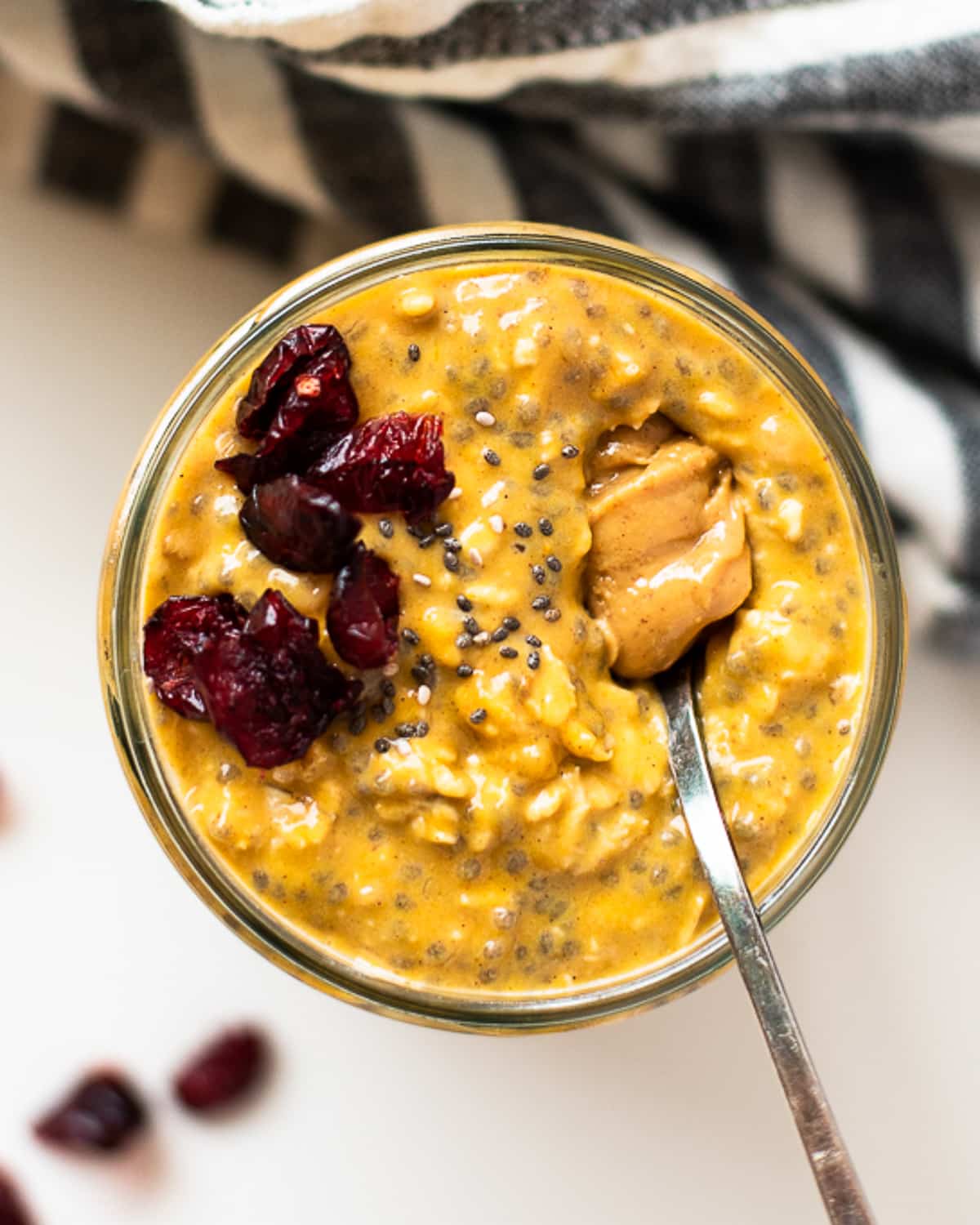Healthy Peanut Butter Pumpkin Overnight Oats
